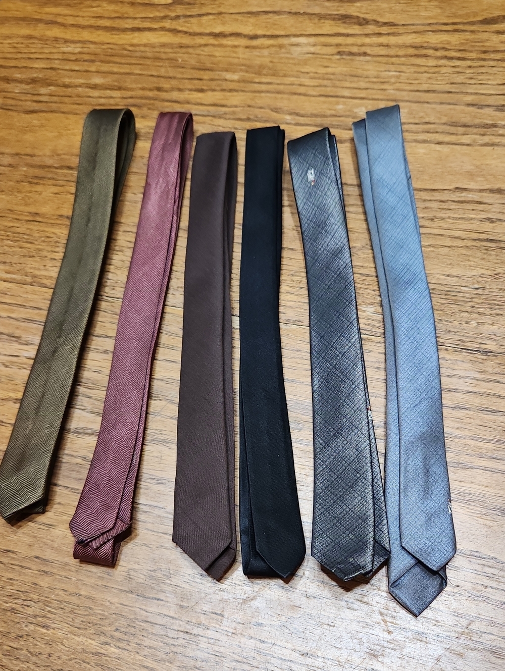 Racquet Shop Slim Necktie Set - Multi Color Men’s Ties